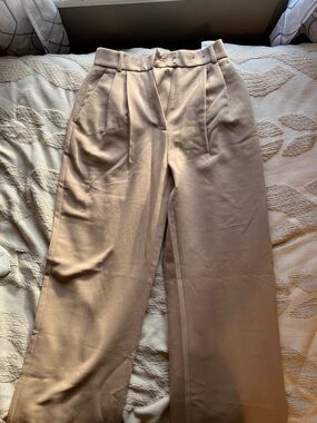 Abercrombie & Fitch Wide-Leg High-Rise Pants in Light Beige